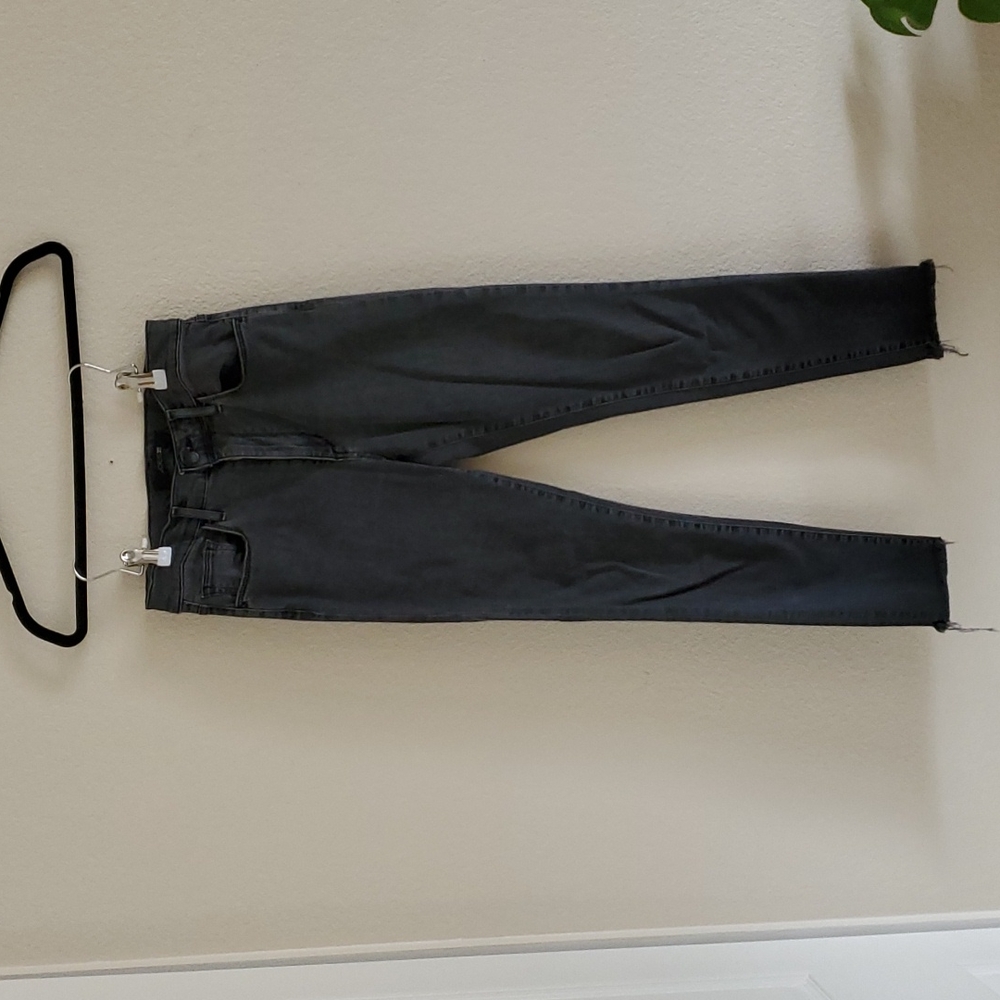 Joe's Mid Rise Skinny Crop Black Jeans Size 27